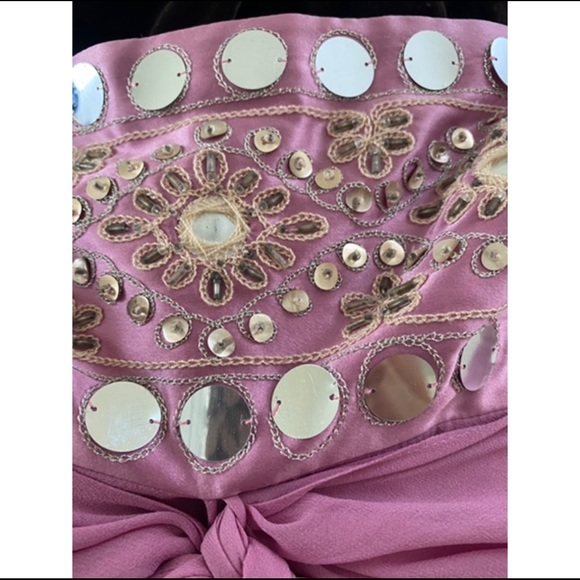 Mauve/pink BCBG chiffon dress. Size 2P. Worn once - Picture 5 of 5